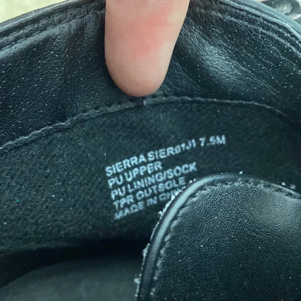 SOLD Madden Girl Sierra Bootie in Black - Picture 7 of 7